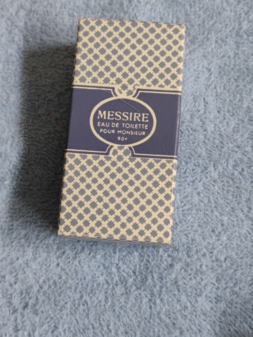 Perfume Samples - Picture 3 of 5